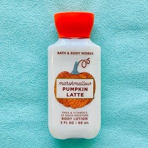 Marshmallow Pumpkin Latte - Bath and Body Works